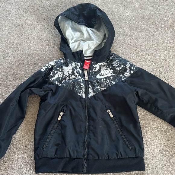 Nike Jacket - Picture 2 of 3